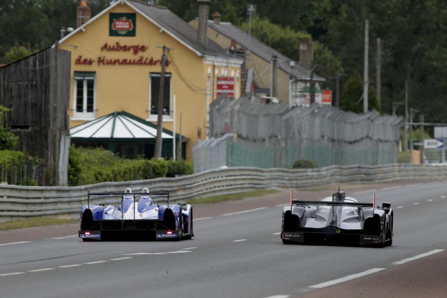  Audi R18 TDI Ultra Le Mans 24hr 2011 года  (фото 83 из 108)